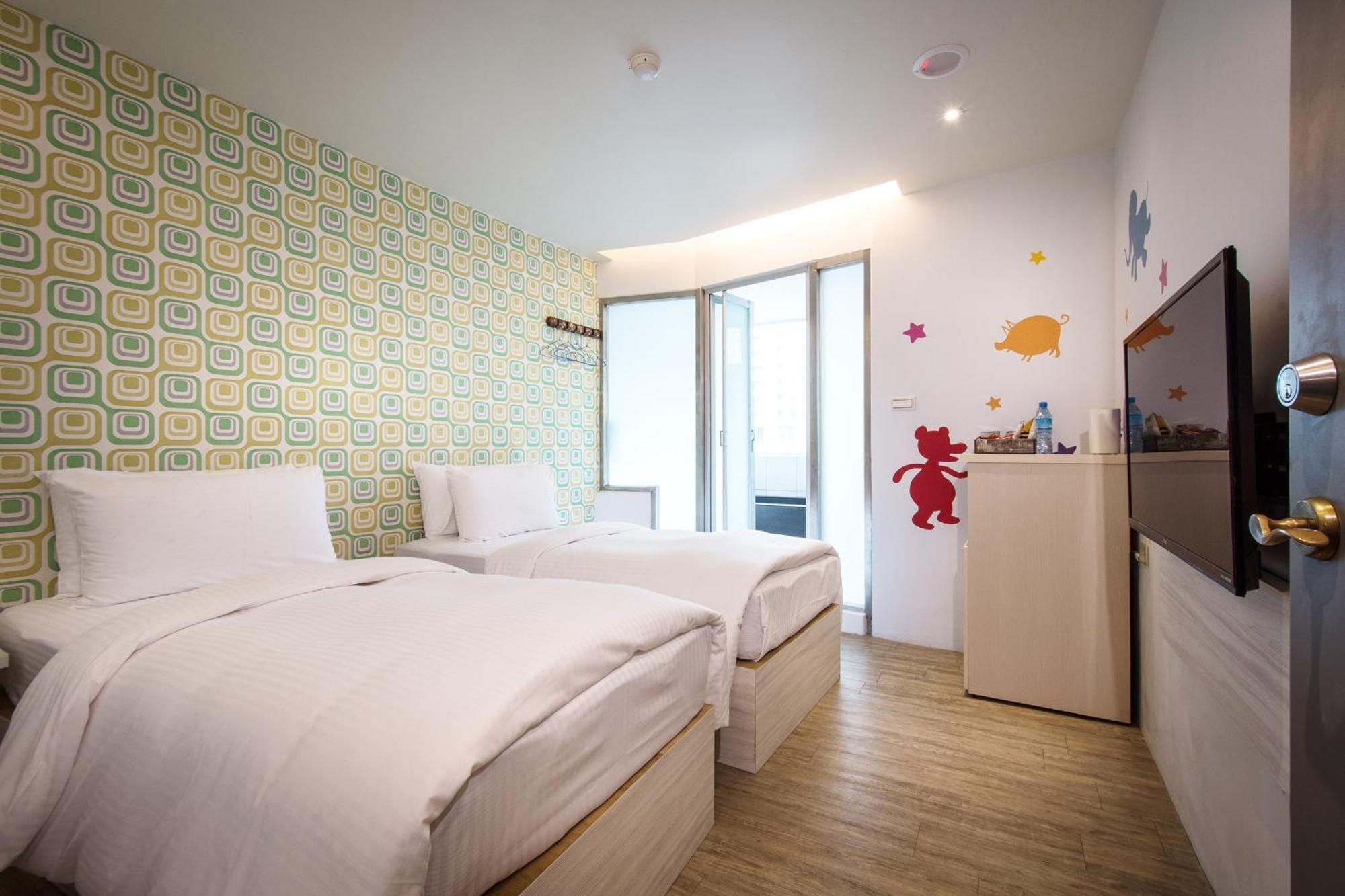 J-Hotel Цзяосі Екстер'єр фото