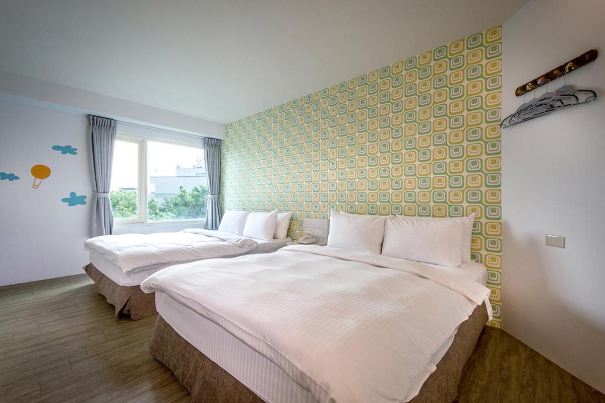 J-Hotel Цзяосі Екстер'єр фото